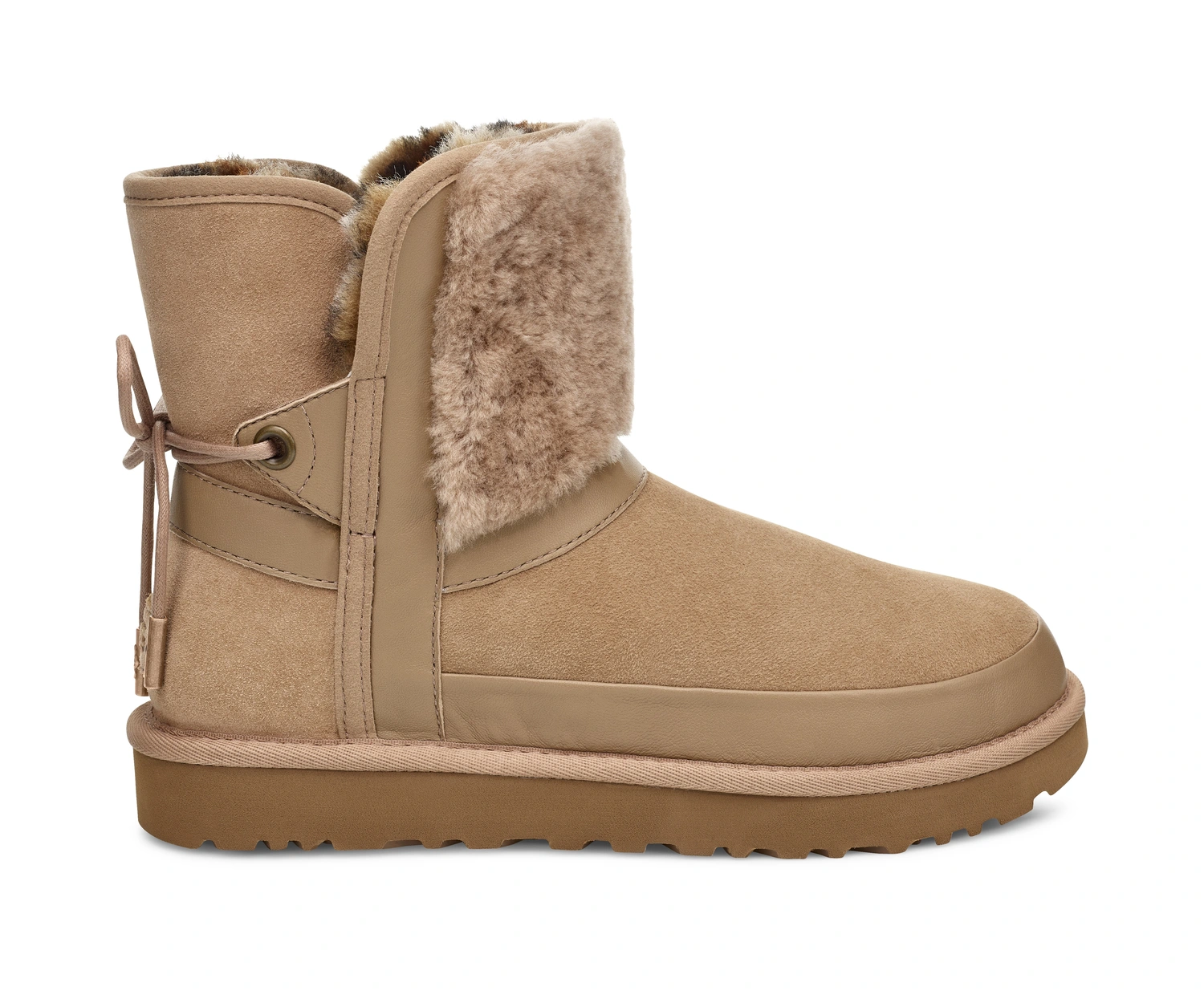 ugg w classic